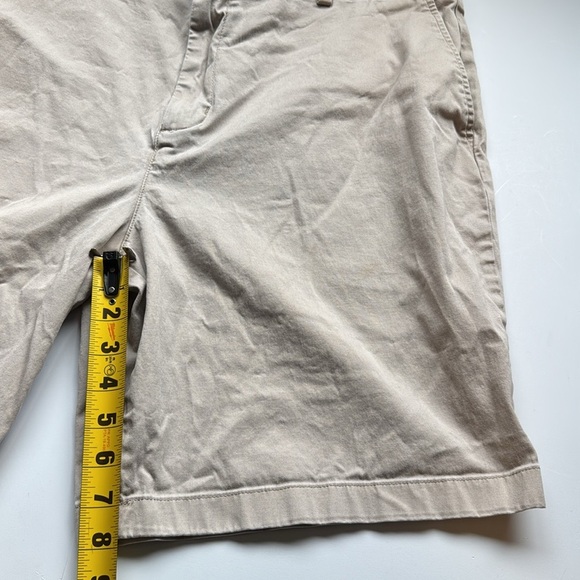 Vineyard Vines Tan Flat Front Shorts - Picture 4 of 7